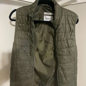 Goodfellow & Co Olive Green Quilted Vest